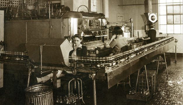 Buffalo Rock Bottling Line, 1928
