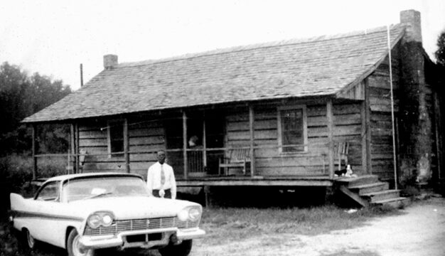 Dogtrot House in Clarke County