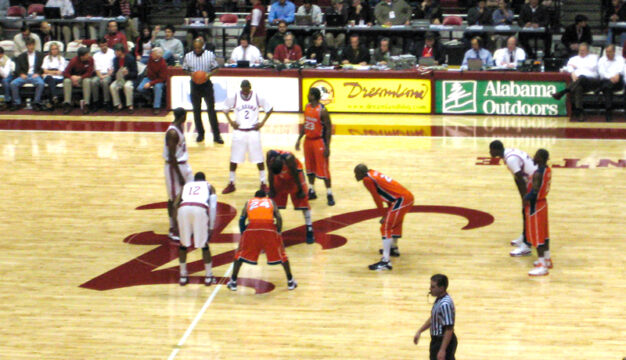 Auburn v. Alabama, 2009