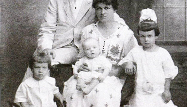 Foley Family Portrait, 1915