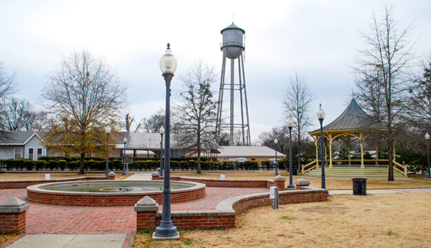Courtland Downtown Square