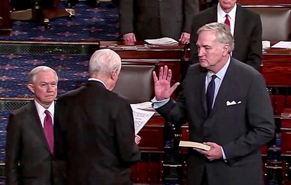 Luther Strange being sworn in as Alabama Attorney General