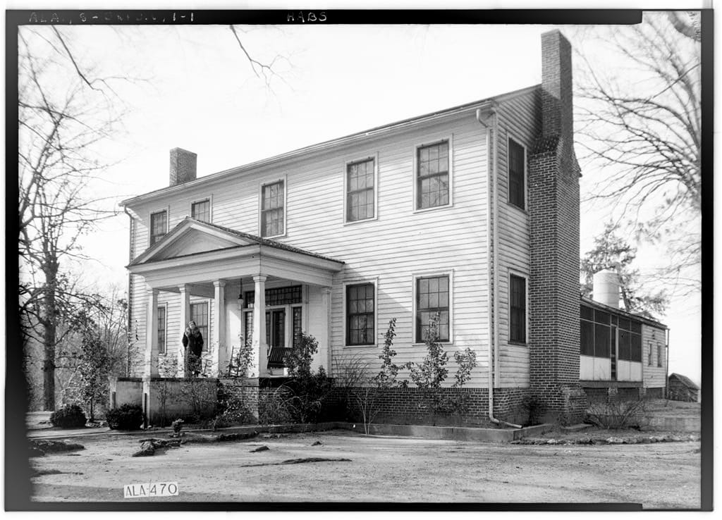 Thomas Caver House historic building in Alabama