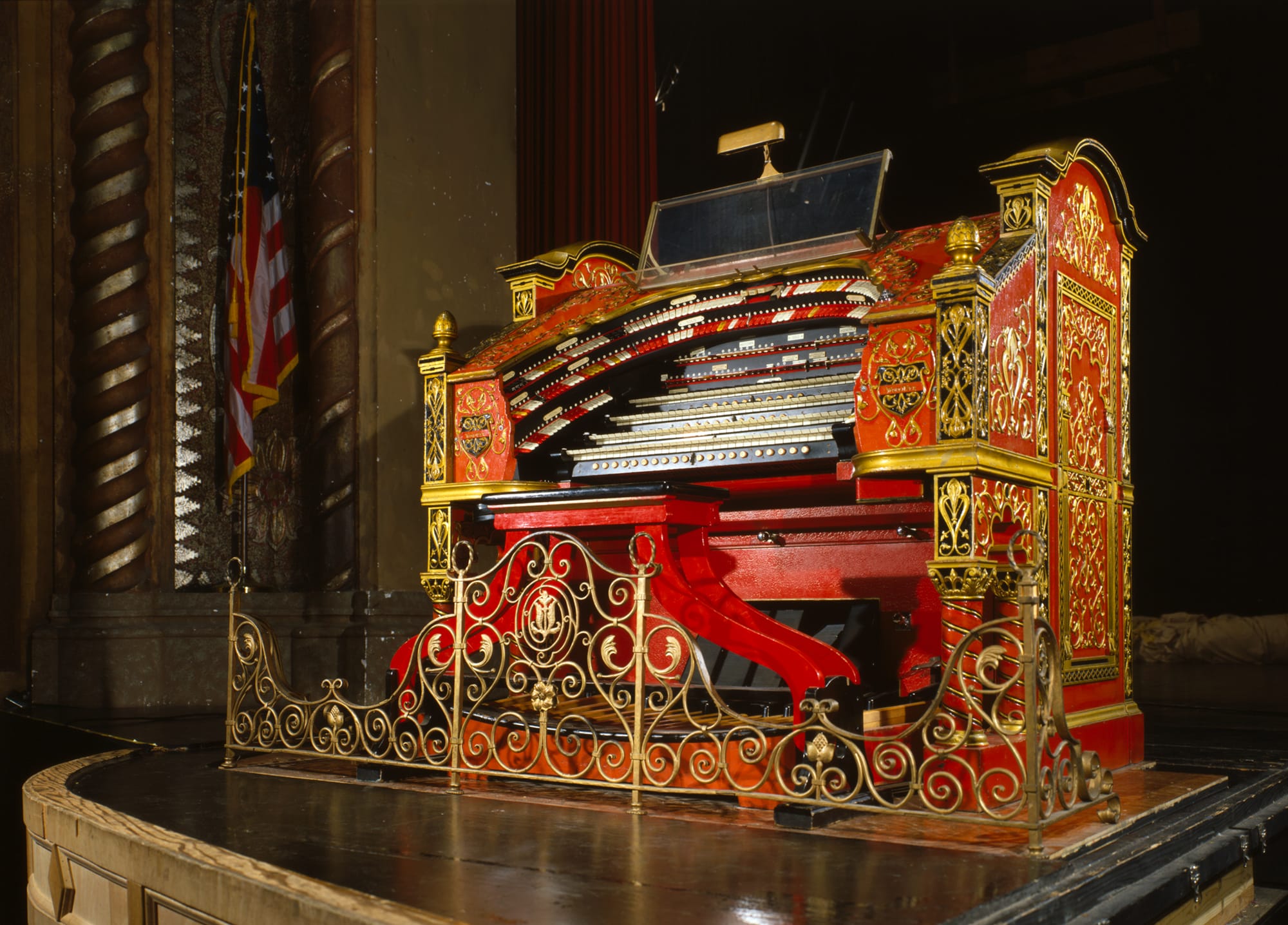 Wurlitzer Pipe Organ at the Alabama Theatre - Encyclopedia of Alabama