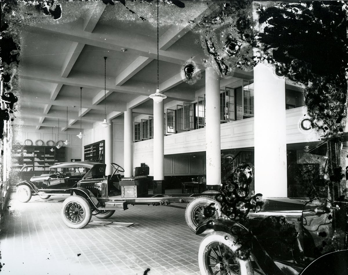 Automobile Dealership Showroom