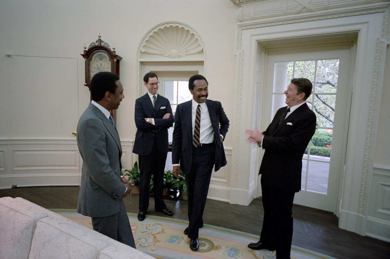 Wendell Gunn with Pres. Ronald Reagan, Melvin Bradley, and Dennis Kass